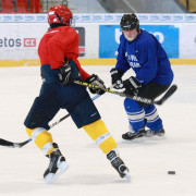 hokej-23-25