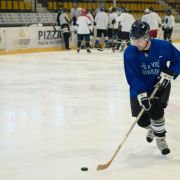 18-hokej-26-01